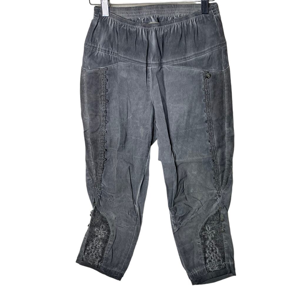 Women's Gray Embroidered Capris